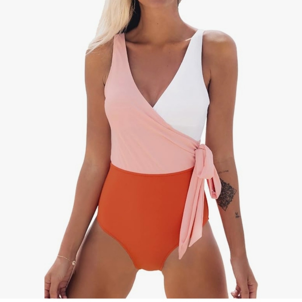 CUPSHE Women's One Piece Swimsuit  Color Block Tie Side Bathing Suit